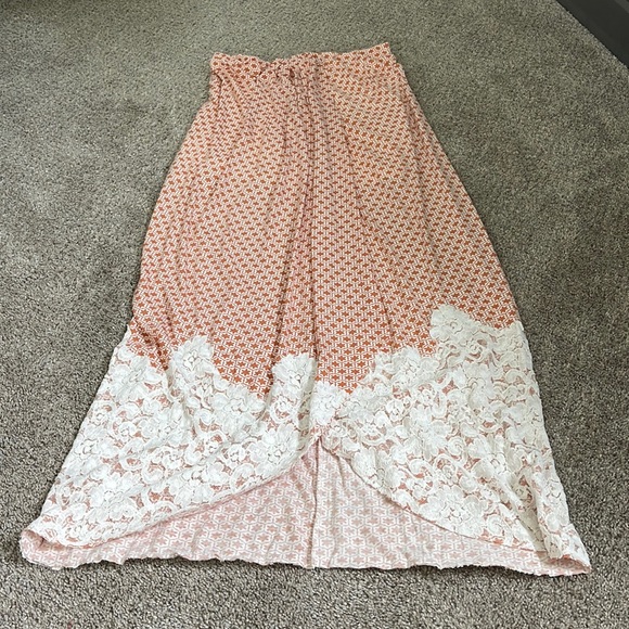 gimmicks by BKE Dresses & Skirts - NWOT Gimmicks by BKE Skirt